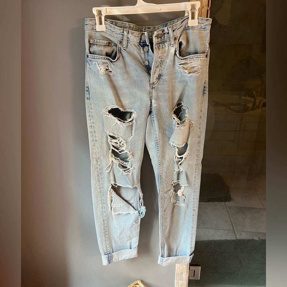 H&M low rise boyfriend jeans